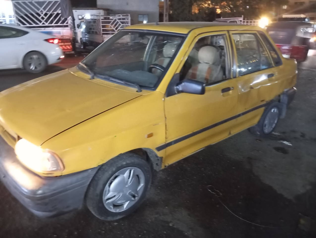 السلام عليكم سايبا موديل 2012 للبيع مكينه جديده وكير مكفولات وشواصي نضاف  سعرها 20 ورقه مكلف بالنشر  *********** هذارقم  صاحب السيارة والسياره باأسمه وتحويل ثاني يوم
