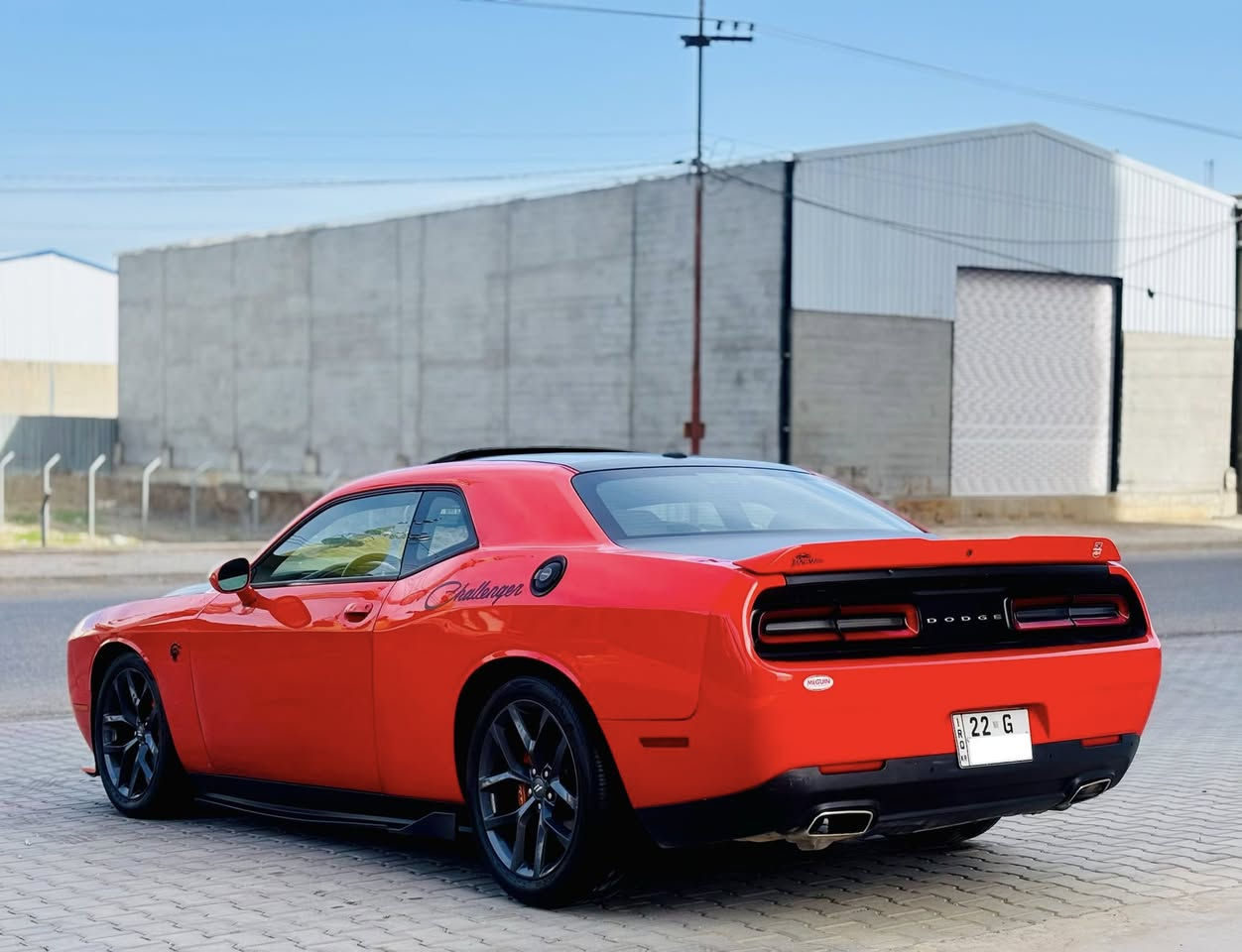 سلام عليكم
جالنجر موديل 2021
 مواصفات SXT
سلايت
تشغيل عن بعد
شاشه جبير
ماشي 83
رقم سنويه جديد لحد 2028 شرط تحويل غرامات
تاخم صدرامامي خلفي تايرات جديد ٪100
تبريد ثلج
سياره صبغ 3 قطعه و بونيد امحدث شرط بدون دواخل شاصي لغود كلها كفاله
مكان سياره كركوك
سعر 165
رقم موبايل ***********
