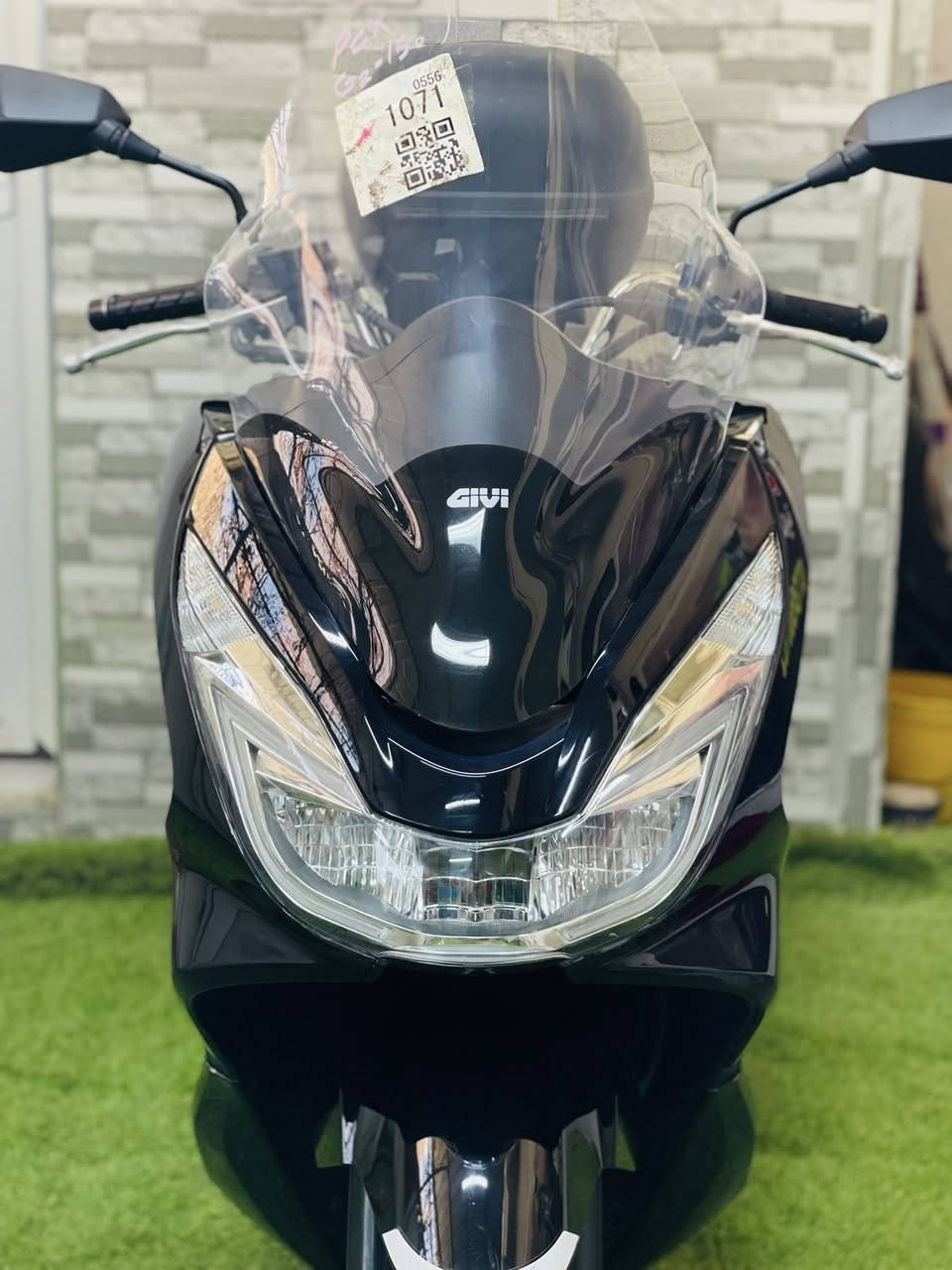 البيع نقد وتقسيط ماستر رافدين فقط
جيل الثاني مكينه 150cc بحاله الوكاله 
ماشي ١٣ الف ع صور لمزاد 
بغداد - شعله - توصيل كافه المحافضات
***********
