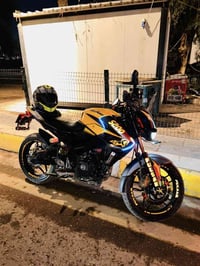 بولسر ns200 • ٣١٠٠ • مرقمه باسمي