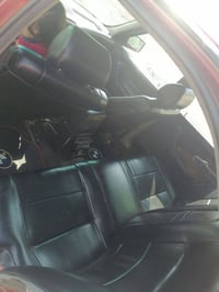 520 كبس مكفوله من الصبغ والضرر رقم جديد طخم جديد السيارة واكفه مال بيت...