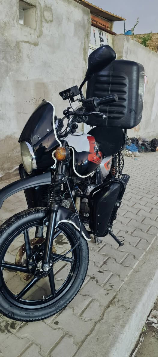 السلام عليكم شباب🕵🏻
بوكسر جبلي موديل 2023 شهر 5 للبيع

دراجه حلوه ومرتبه بس بيه نواقص قليله 

قبل كم يوم سويتله ادامه كامله علدراجه 

دراجه كلش حلوه مال شغل ع باب الله 

دراجه مفتوحه ومحركه عليه ضمان ٤ اشهر

اوراق الدراجه كامله مكمركه ... بس تريد ترقم روح رقم قبل لينسد وحتا اذا نسد ابو دلفري يمشي ب شارع ماعلي شي 

سعره 1350 وليجي مانقصر ويا ان شاء الله ❤

عنوان حي اور ال 600 

رقمي ‏‪***********‬‏ ..... وبلخدمه ❤
