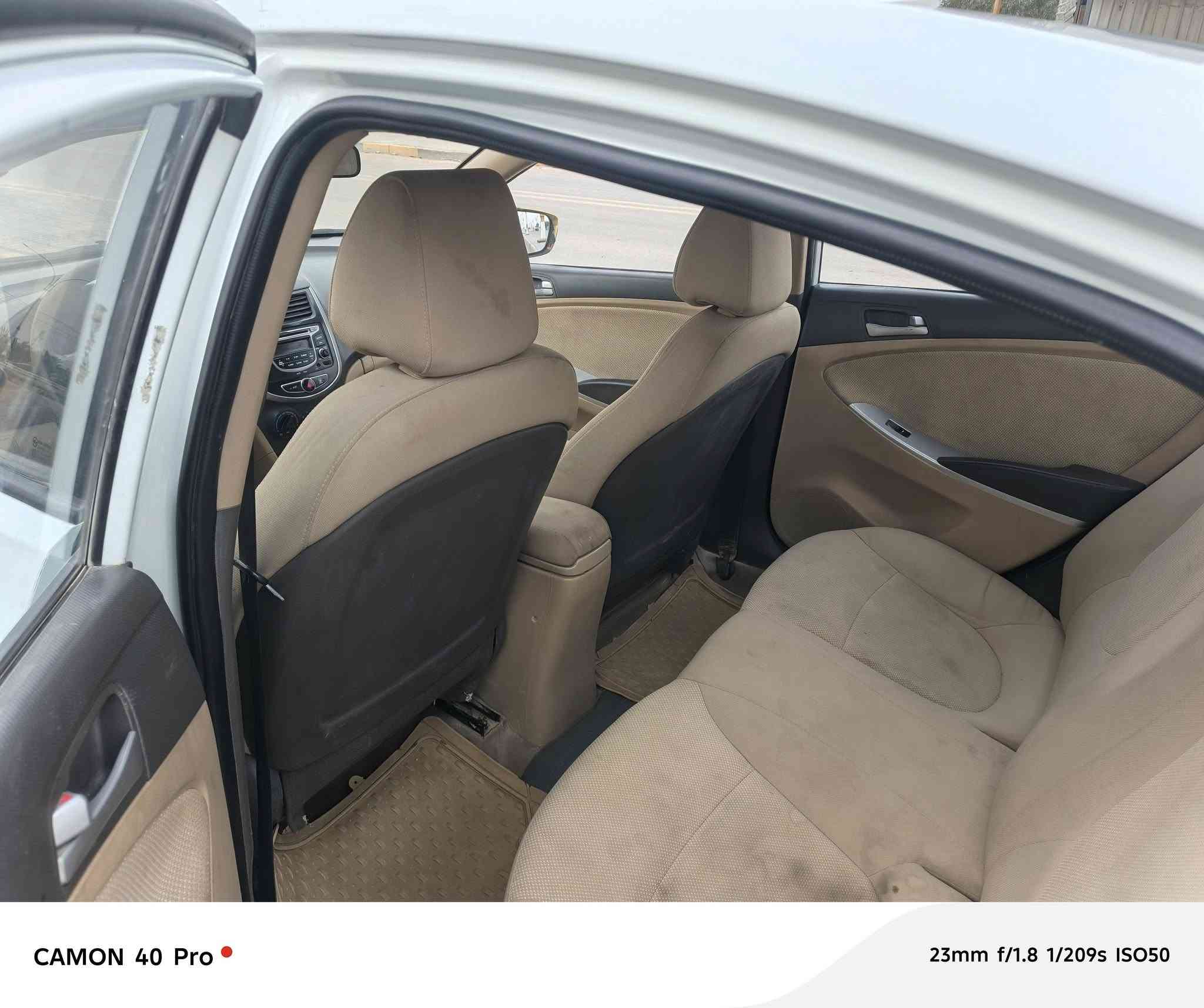 للبيع او المراوس خصوصي او تكسي 
اكسنت موديل 14 خليجي محرك 1400 گير اي تي سيارة جاهزة سونار مرفق بالمنشور مكان السماوة 
السعر 78
للاستفسار ***********
