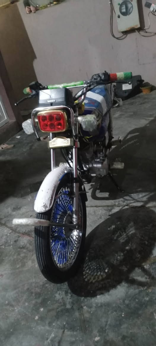 سلام عليكم دراجة نامي برو موديل 19 للبيع سعر 425وبيمجال الطيبين موجود علا رقم ***********
