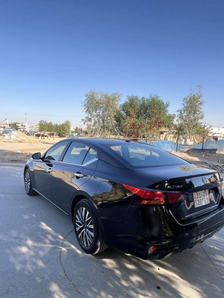 Nissan altima 2025 SV
نيسان التيما 2025 sv

محرك ٢.٥ 
٧ الف مايل ماشية زيروو 
بصمة و تشغيل عن بعد 
سيارة بجم كبس و خلفي كبس 
بيبان سكن صبغ و شبر بالدوسة فقط
ارباك بس كتف سكن طاك و راجعينا سيستم 
صورة الحادث موجود 
سيارة رقم كاتي وياها شهرين للترقيم 
سعرها خاص او اتصال على رقم

0772 720 9696
