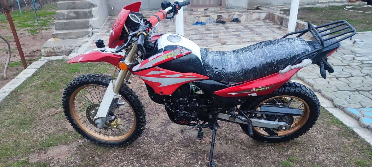 کەویاری ڕاتەر ڕۆن نمونەوجوان 
مکینە٢٠٠ مۆدیل ٢٠١٩ زۆر پاک بەشەرتی گێڕو مەکینەولاشەی
شوێن پشدەر نرخی ٧٢٠هەزار
*********** بشدار, السليمانية
