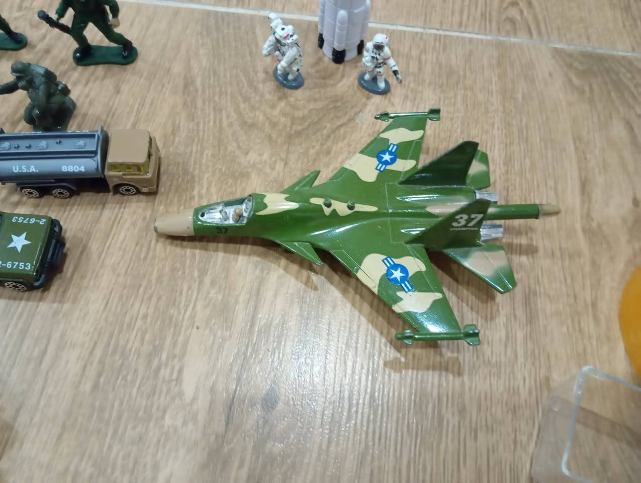 ٣٢ قطعة للبيع و التوصيل موجود سعر ١٠ الاف


**إذا كنت صاحب هذا الإعلان وتريد حذفه لأي سبب، رجاءا أرسل رسالة إلى الدعم الفني**