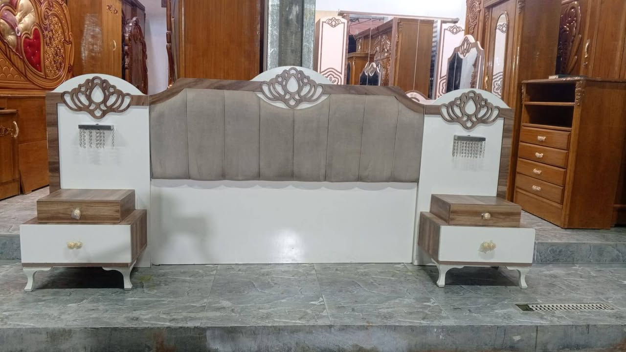 السلام عليكم غرفه نوم تركيه 8 قطع السعر 650 مع شد ونقل توصلك للتواصل ***********
🛑🛑مميزاته 

برغي حديد

جوي حديد  

فولل نظافه
