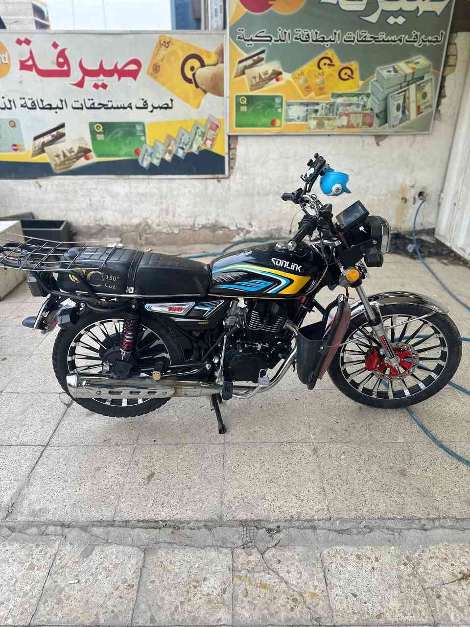 سلام عليكم
ايراني موديل ٢٠٢٥شهر ثامن ما صارلها هواي
كهربائيات وكلشي شغال دراجه ممفتوحه ولا برغي
سعر850بيها مجال دراجه حلوه مكاني بغداد 
رقمي وتساب وخط مفتوح***********
