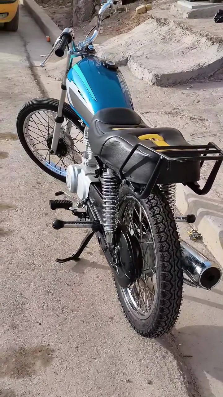 سلام عليكم دراجه للبيع مفتوحه سعر 500بيه مجال...  وترهم مراوس حسب القناعاه 👍🏼


**إذا كنت صاحب هذا الإعلان وتريد حذفه لأي سبب، رجاءا أرسل رسالة إلى الدعم الفني**