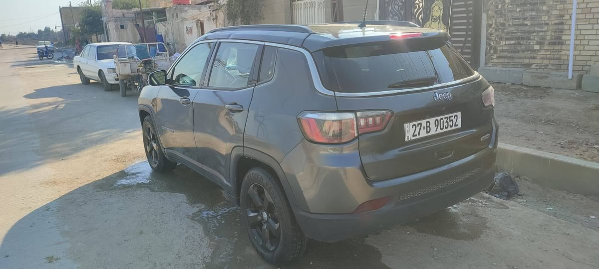 جيب كومبارس 2018 امريكي حادثها جاملغ مبدل وبنيد مصلح صور الحادث بالمنشور فول مواصفات بصمه شاشه كامره هند بريك دگمه كشنات جلد تبريد قطعتين لايت زنون  سياره جاهزه من كلشي . مكاني ناصريه سوك الشيوخ 
السعر 120 وبيها مجال. ***********
