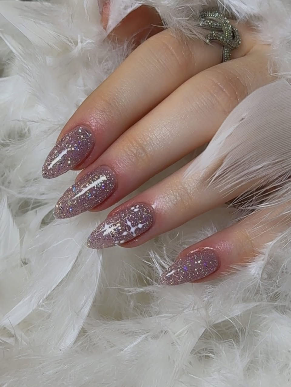 ڤيرا بيوتي سنتر معنا انتي الاجمل ... العنوان الموصل حي المثنى شارع مسبح المثنى للتواصل دايركت او ع الرقم التالي ***********
