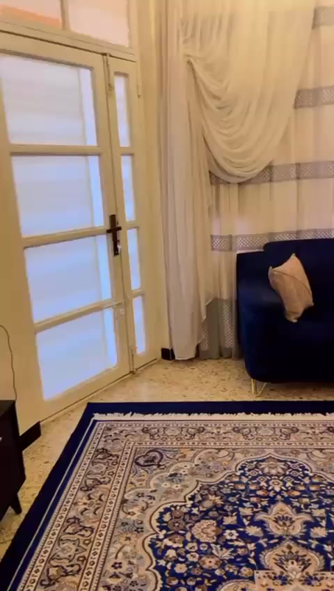 تخم ٢ للبيع اللون الأزرق ١٢ مقعد السعر ٤٠٠ و اللون المشمشي ٧ مقعد ب ٣٠٠ للمراسلة خاص .


**إذا كنت صاحب هذا الإعلان وتريد حذفه لأي سبب، رجاءا أرسل رسالة إلى الدعم الفني**