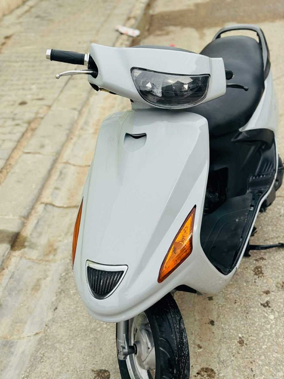 متاح دراجه فراشه مكفوله من كلشي معايزه شي جديده مال حاويه كل نواقص مابيها سعرها 475 وبيها مجال هذا رقم صاحبها بي واتساب ***********
