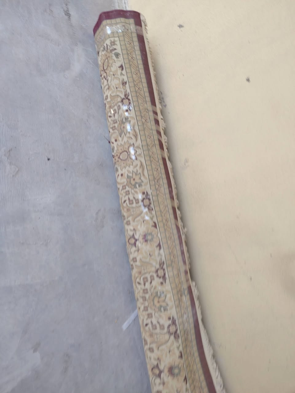 زوليه تركي 5×3 للبيع اخت الجديده للاتصالات على الواتس اب ***********
