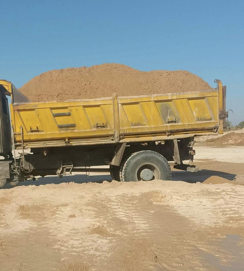 للبيع رمل مقسول السعر80 اصل وحمل فول نتصل وبل خدمه *********** السعر80وبي مجال
