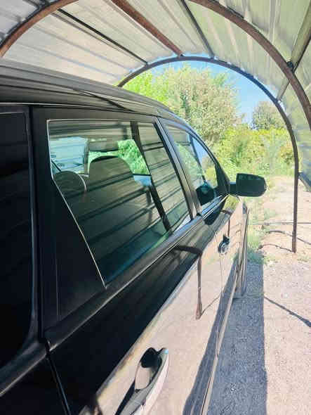 للبيع سارنتو 2016 جديده مال بيت
رقم اربيل جديد نكليزي 
مكفوله من كلشي 
تبريد ثلج  تايرات،جديده 
وراد مريكي  محرك ٤ سلندر 
 بيها نضام فوريل  صدر جديد  
السعر 140 وبيها مجال  اضرر  واضح بل السونار  
وترهم مرواس  ب كورلا و كامري  مكاني صلاح الدين الزويه
 رقم ***********
