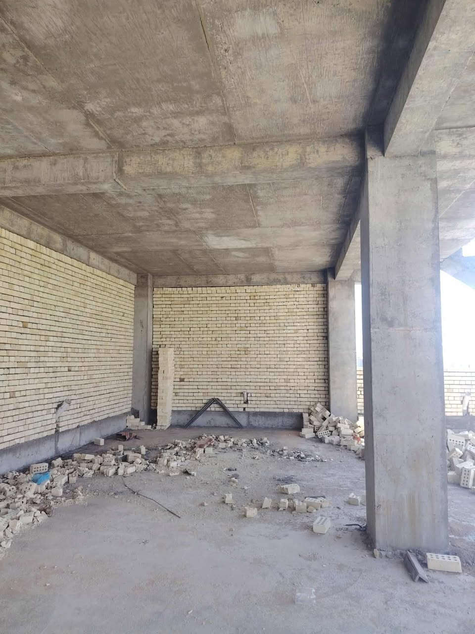 سلام عليكم خلفه متفرغ ع لدبل وبليوميه بلوك طابوك اسعار جدآ مناسبه وبلخدمه
***********
***********
