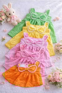 فساتين • كمية محدودة • مقاس 1/2