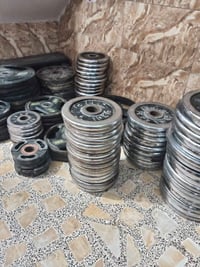 متوفر اوزان من2.5 لل20 كيلو فتحه واسعه الكيلو الف ونص بغداد يوجد توصيل...