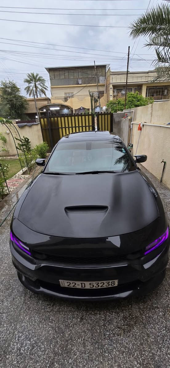 جارجر RT /2017 
5700 CC
رقم اربيل جديد 
ماشية 120 ميل 
حادث قطعة وحدة صبغ جاملغ خلفي 
باب خلفية مبدلة نفس لون 
محدثة دعاميات امامية خلفية وبنيد srt 
 محرك كير مكفول صدر جديد منضومة مي وتبريد جديدة 
مكانهة بغداد
السعر 19,800$
للتواصل: *********** واتساب
*********** واتساب بغداد, العراق
