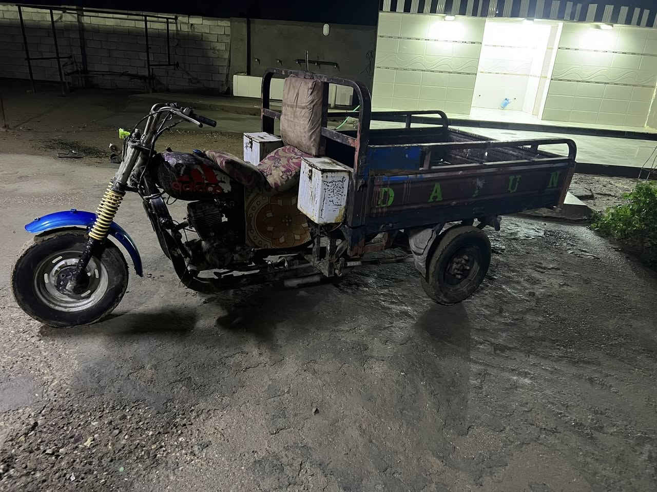 سلام عليكم ستوته مديل 14 للبيع جاهزه محرك جديد أكسن جديد مكاني واسط الزبيديه السعر 450 وبيه مجال الرقم ***********
