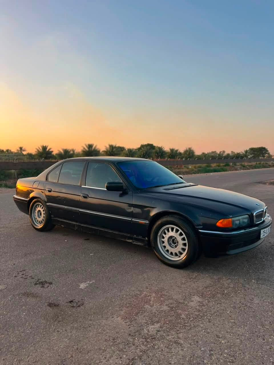 السلام عليكم 
للبيع BMW خفاش 735iL
مديل 1997
محرك V8 جاهز
كير جاهز
تبريد ممتاز 
لايت زنون 
مكاني صلاح الدين 
للتواصل ***********
سعر59 وبيها مجال
