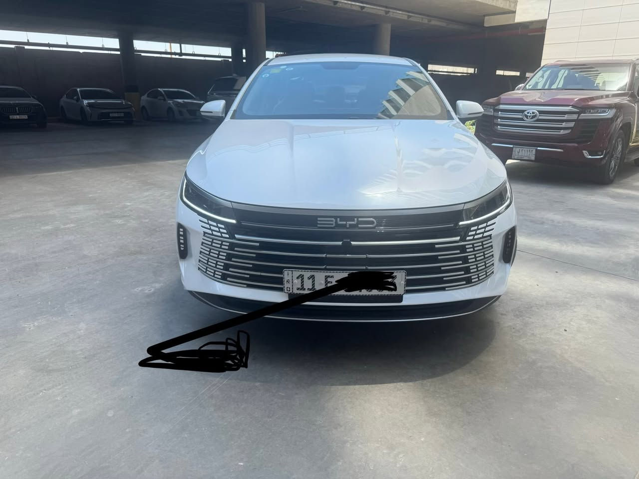 السلام عليكم عندي بيوايدي دستروير موديل 2025 سياره  ماشيه 5400  جديده بيه ملخصه بسيطه سونار موجود بلصور مكاني بغداد مجمع بوابه العراق السعر 19600 رقم ***********
