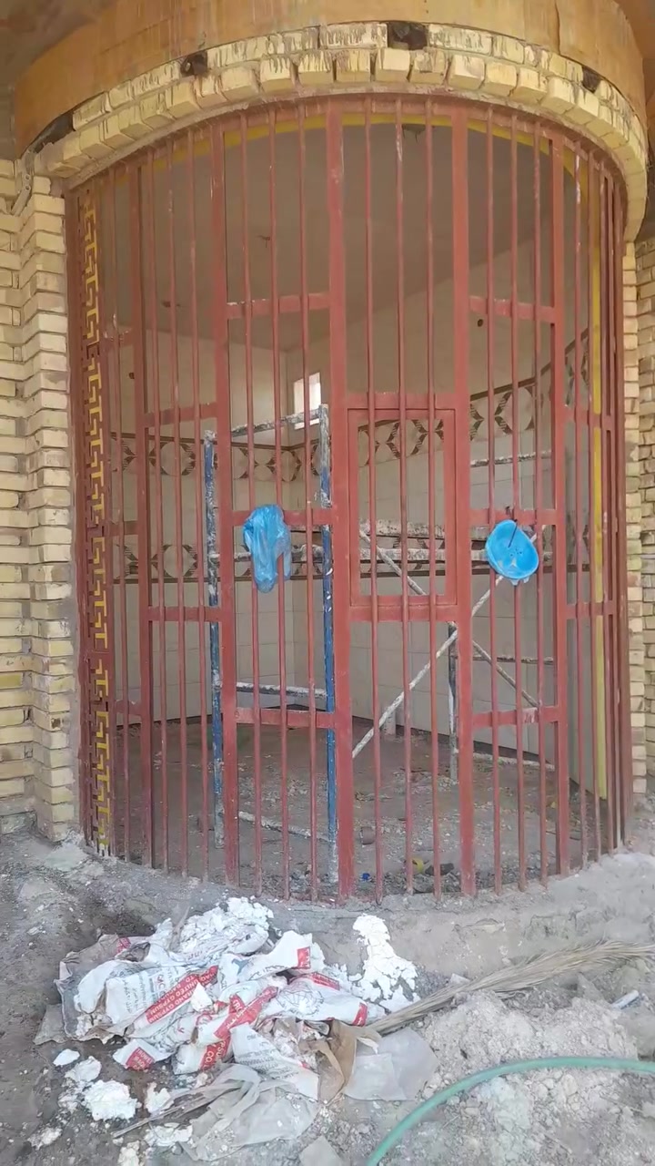 صبغ شبابيك وبيبان صبغ داخلي خارجي شرط نضافه العمل خاص مفتوح او على الرقم ***********ويدللون اهل القلعه قيس الناصري الناصري بيت العامر
