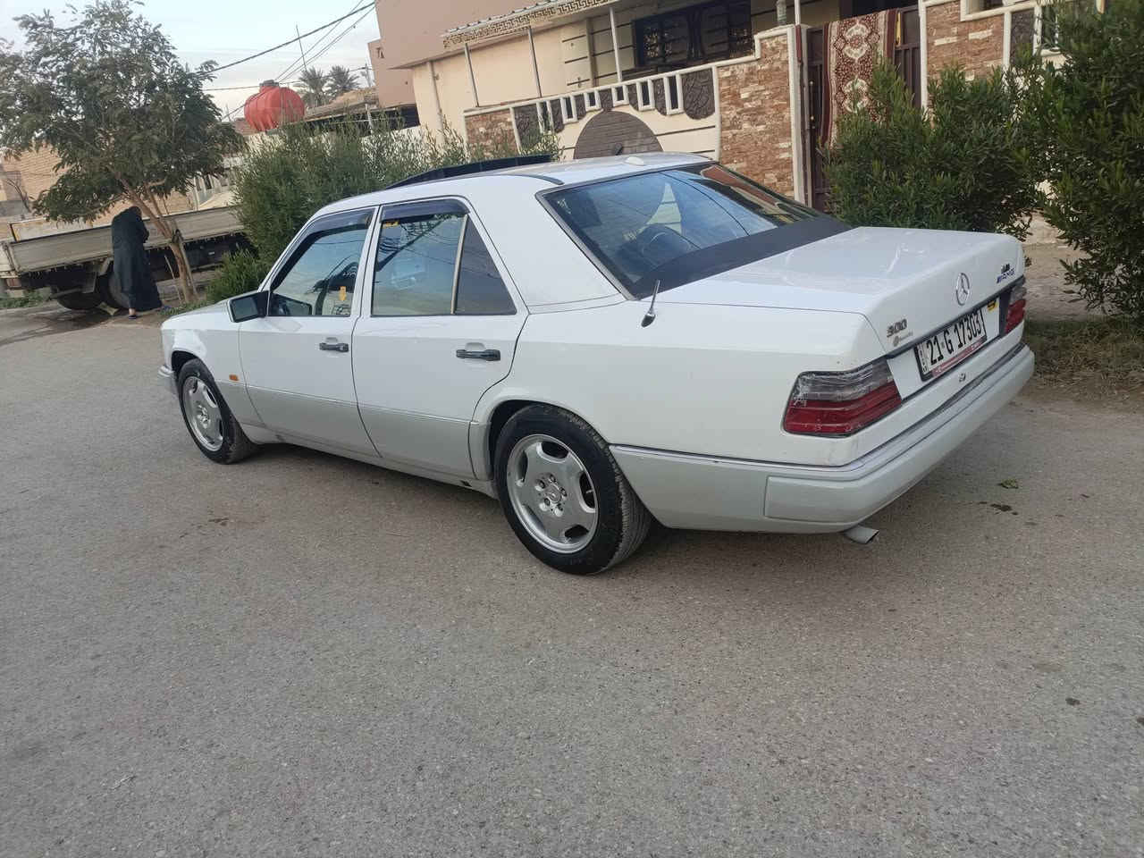 دب موديل 92 رقم سليمانية سنويه وهزه كله جديد حداديه كهربائيات كله شغاله قواعد دبل بلاد شرط تحويل سعر 72  ديالى المقدادية رقم الهاتف ***********
