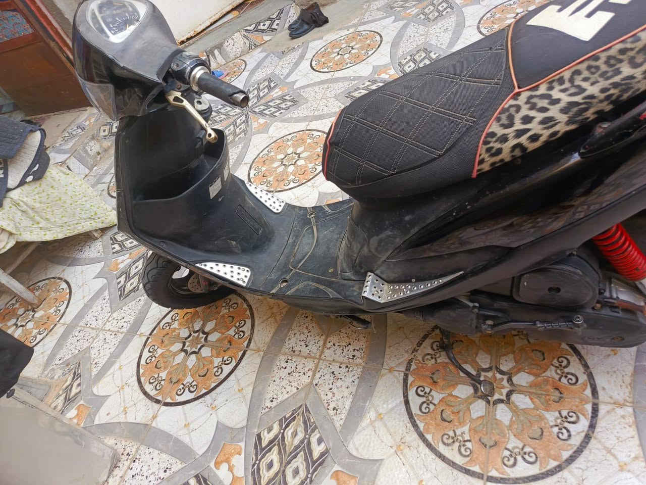 سلام عليكم ماكس مامفتوح برغي بيه بلاد من طول لطول سعر 750 وبيه مجال مكاني ناصريه مركز حي اريدو
رقمي.  *********** 
سلام عليكم ماكس مامفتوح برغي بيه بلاد من طول لطول سعر 750 وبيه مجال مكاني ناصريه مركز حي اريدو
