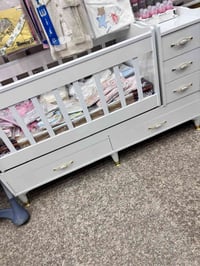 متاح جرباية طفل تصلح الئ عمر ١٢ سنة بعدها جديدة إني اشتريتها قبل ٦ أشه...