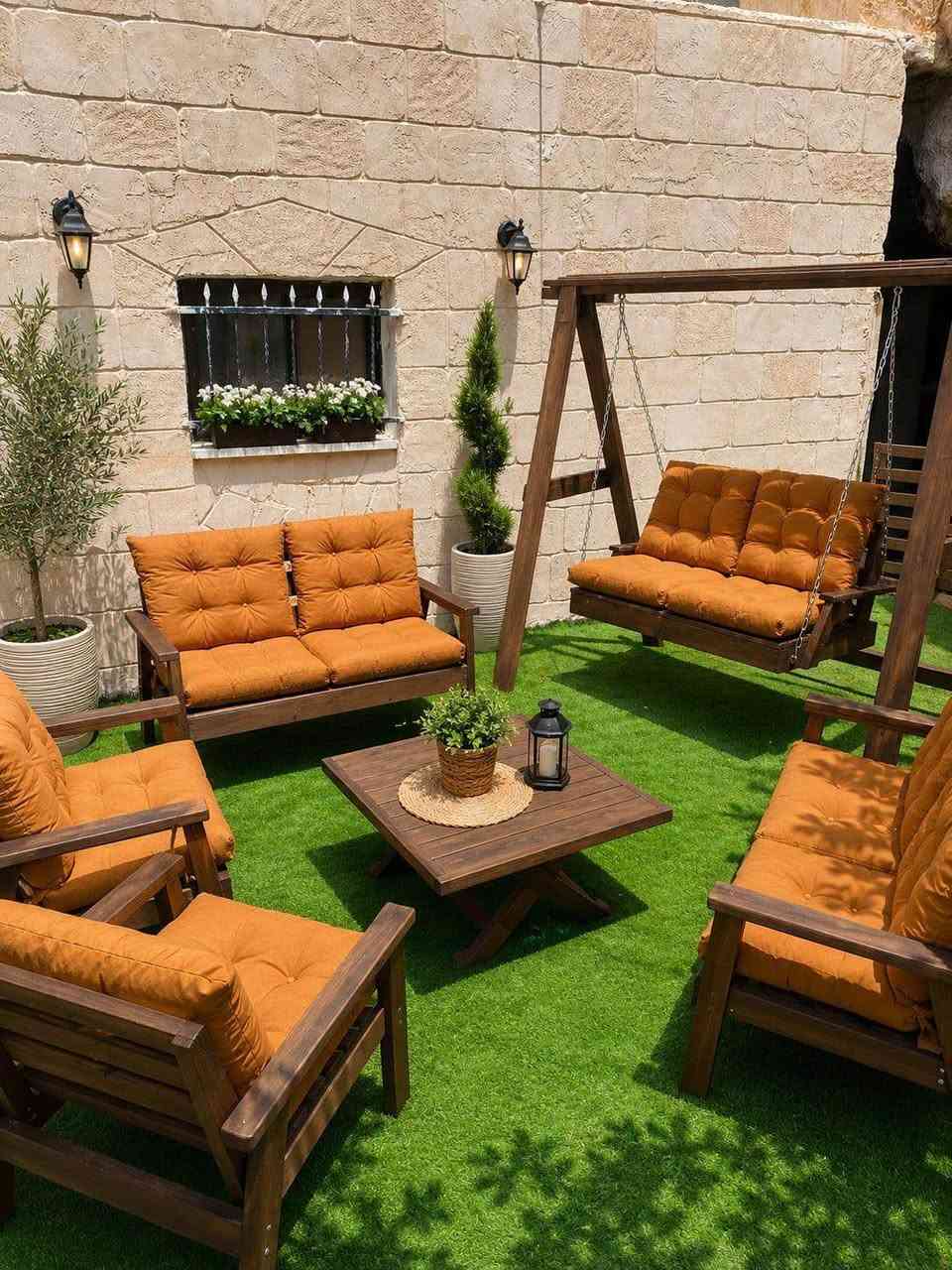 🌿 قعدة خارجية فخمة ومريحة للحدائق والسطوح والجلسات العائلية 🌿

✨ خلي مكانك الخارجي أجمل مع طقم جلسة خشبي بتصميم أنيق وعصري، مصنوع بجودة عالية ومناسب للاستخدام اليومي والخارجي.

✅ خشب قوي ومتين
✅ إسفنج ووتر بروف مضغوط  مريح للجلوس لفترات طويلة
✅ تصميم عملي يناسب الحدائق والبرندات والأسطح
✅ متوفر بأكثر من لون للقماش لتختار اللي بناسب ذوقك

الطقم عباره عن
كرسي مفرد عدد ٢
مجوزه عدد ١
طاولة 

 🚚 متوفر الآن — اطلب لونك المفضل وخلي جلساتك الخارجية غير ✨ חיפה, HA


**إذا كنت صاحب هذا الإعلان وتريد حذفه لأي سبب، رجاءا أرسل رسالة إلى الدعم الفني**