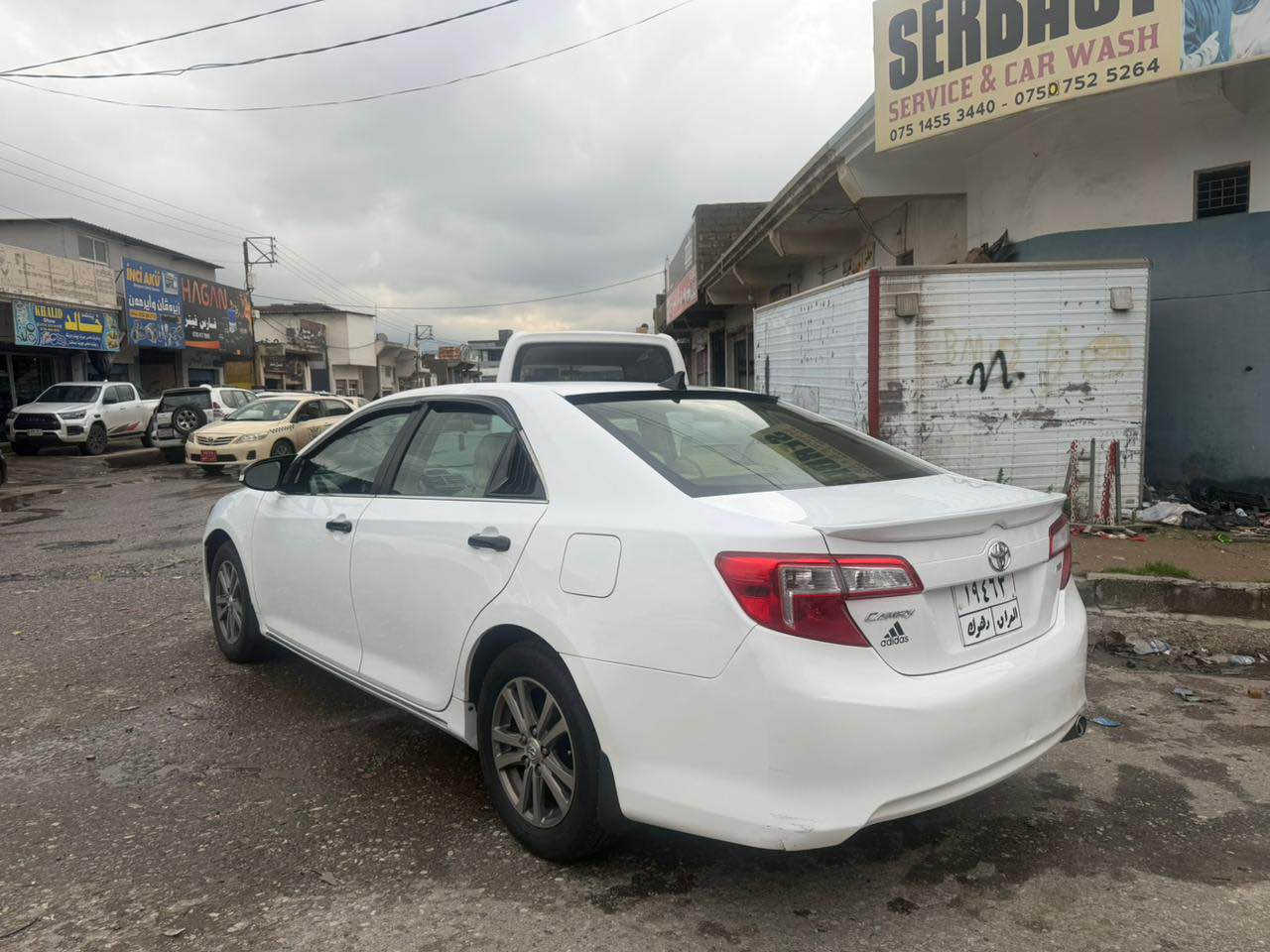 كامري 2012 دوو قطعة صبخ سعر 135و مجال و غرامة 32ورقه سه ره دى زبه ر سعرى هينه خار 
*********** زاخو, دهوك
