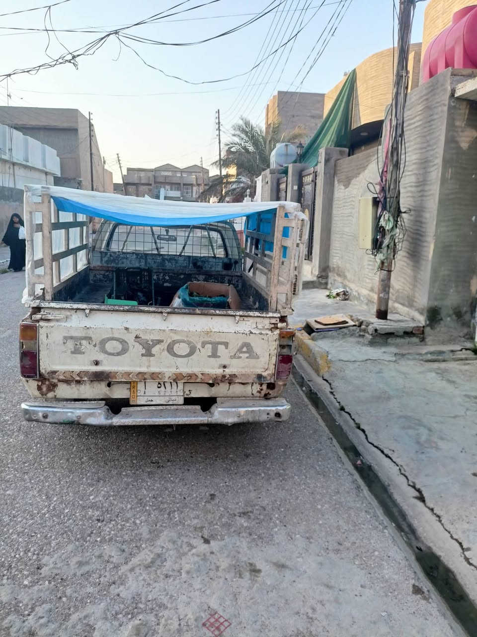 سلام عليكم بيكم موديل 80للبيع سعر 22 وبيها مجال مكاني ديالى ***********
