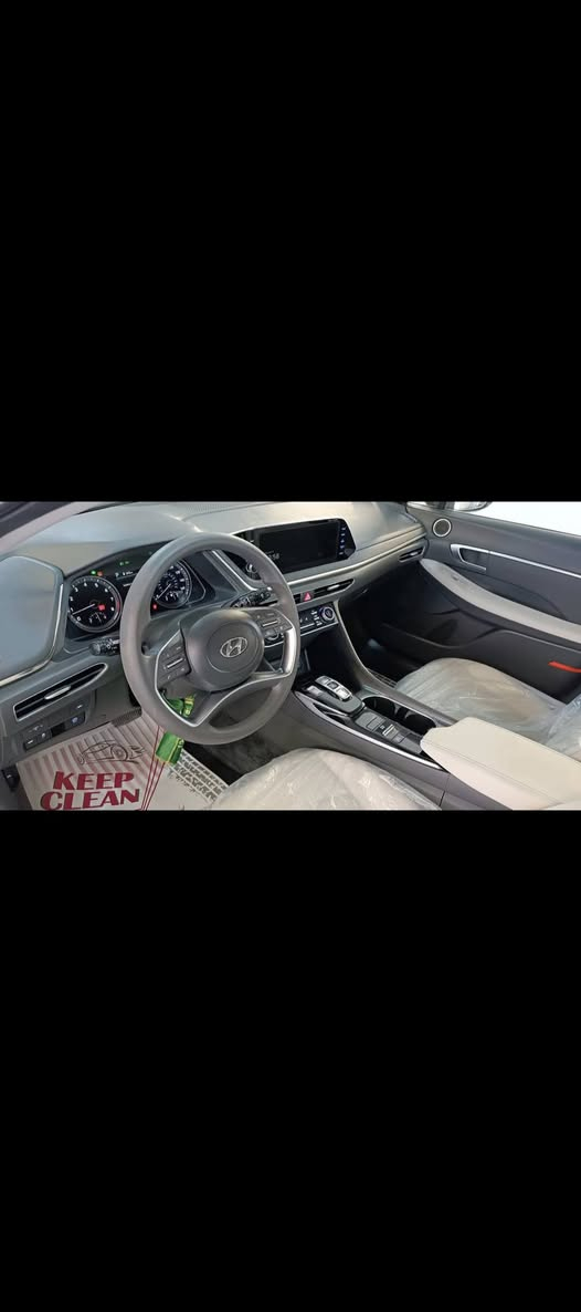 سوناتا sel 2023
محرك 2500 
ماشيه 36 كم
مواصفات السياره
*دخول ذكي 
*تشغيل عن بعد 
*رادار امامي وجانبي 
*نقاط عمياء 
*كامره خلفيه
*تحديد مسار 
*قياده ذاتيه 
*هاند بريك بصمه 
*اوتو هولد 
* نضام القيادة درايف مود ( أربع وضعيات) 
*بصمه
*كير أوتو + عادي
*مانع انزلاق
*مثبت سرعه 
*نضام ABS
*حساس أطارات 
*رادار جانبيه
*رادار نقط العمياء
*رادار الخطوط البيضاء 
-AUTO HOLD
*ويل ‏كب   
*  فول تحكم ستيرن   
*بلوتوث + aux + usb
* بريك  بصمه
*ليت لد -أربع عدسات
*رقم بغداد جديد 
الاستفسار انتصال على رقم
***********
