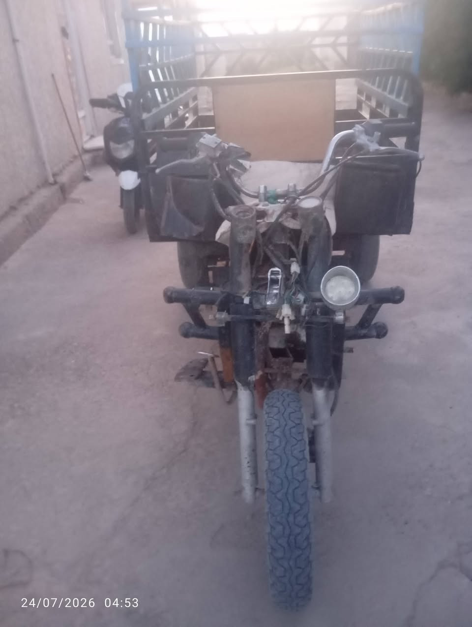 ستوته جمراه مديل 11ستوته جاهزه من كلشي رقم بيض عوزه باتري واليتات سعر 600وبياه مجال خاص مفتوح ***********
