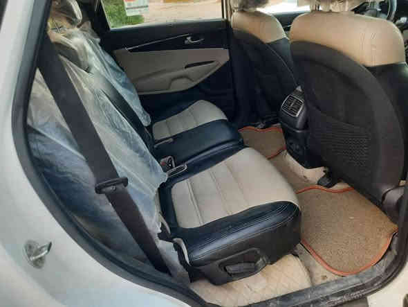 سورنتو مديل 2020بيه صبق بصيط السعر 245للستفسار ***********
