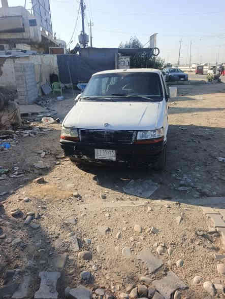 السلام عليكم
للبيع دوج كلايزر سبعه راكب 
رقم ديالى الماني 
مكينه وكير كورلا 
السعر ١٨ ورقه 
الموقع بغداد بوب الشام 
للاستفسار 
***********
