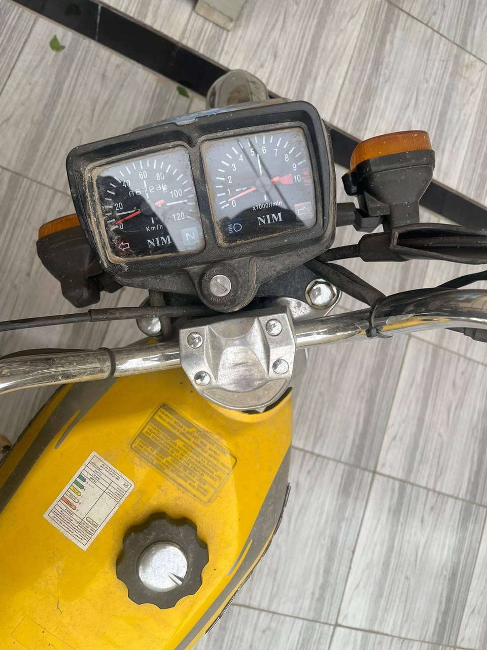 دراجة 4 كير للبيع 

اوراق  (( سكنر )) موديل 2025 حديث 

دراجة نظيفة وكلشي مابيها نقص 
ماعدا كم شغلة بسيطة تتعدل 

السعر 550 الف بيها مجال بسيط 

للتواصل 
اتصال فقط ***********
