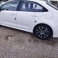كورلا ٢٠٢٥ جديدة مكفولة ماشيه ٢٢ الف فول موصفات السعر ١٥٢ بيها مجال سي...