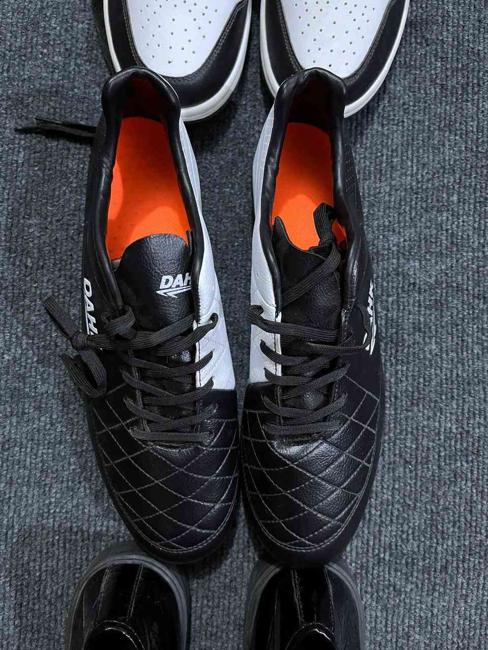 جوردن نايك فيتنامي باركود قياس 42 تلبس 41 السعر 25 
رسمي قياس 42 تلبس 41 السعر 15 
 رياضي قياس 43 تلبس 42/41السعر 10
تريدهن شلعه احسبهن الك بغير سعر


**إذا كنت صاحب هذا الإعلان وتريد حذفه لأي سبب، رجاءا أرسل رسالة إلى الدعم الفني**