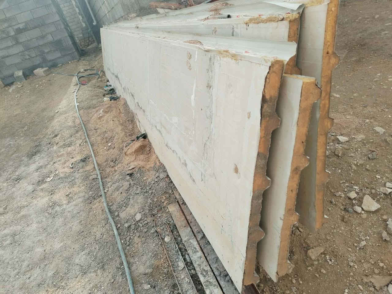 للبيع 4قطع كل قطعه طول 6ونص شيلمانات ويا لمكان لحولي حديثه


**إذا كنت صاحب هذا الإعلان وتريد حذفه لأي سبب، رجاءا أرسل رسالة إلى الدعم الفني**