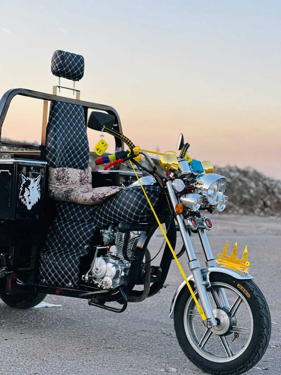 سلام عليكم ستوته للبيع 2023 محرك 23ركبه ومحرك ب شرط ماطور كله جديد تخم تواير جديد جوبلس كهربائيات سلف كله شغال ماطور جاهز كدام العين. منفيس وبليته 
سعر مليون و525  بيه مجال قليل شري يخابر ويدلل 
***********
***********
