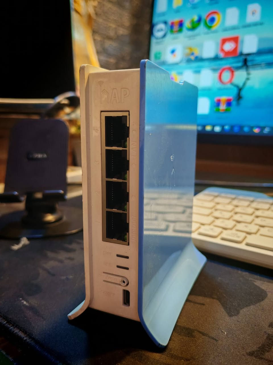 راوتر MikroTik
30 الف


**إذا كنت صاحب هذا الإعلان وتريد حذفه لأي سبب، رجاءا أرسل رسالة إلى الدعم الفني**