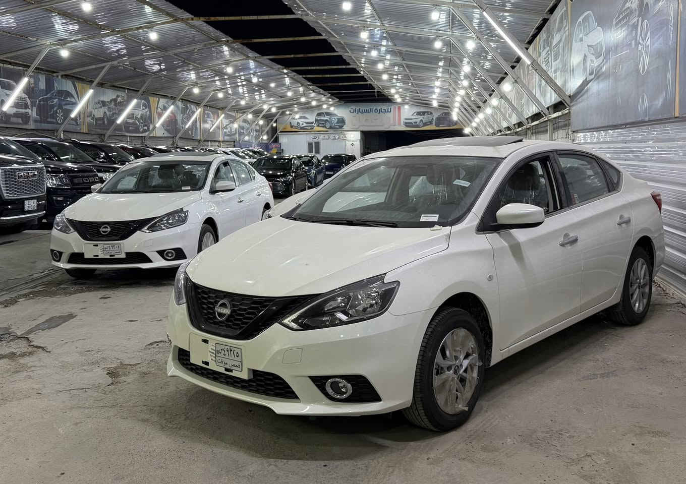 السلام عليكم
نيسان سنترا ( SV )
( عرض خاص ) 
موديل : 2025 
ماشية : 0 KM زيرو 
المواصفات 
فتحة 
شاشة 
كاميرا 
تحكم ستيرن 
قطعتين تبريد 
ويل كب كروم 
بلوجكتور 
يدات نيكل 
لون الداخل رصاصي 
(مرقم بغداد بأسم المشتري )
السعر : 20 مليون و500 قفل من الأخير 
ملاحظة: السيارة ضمان شركة السور 3 سنوات او 100 الف كيلو 
العنوان : بغداد الكاظمية قرب مرور الكاظمية معارض جكوك معرض الرحمن . 
للاستفسار 
عبدالرحمن 
 *********** 
 ***********
