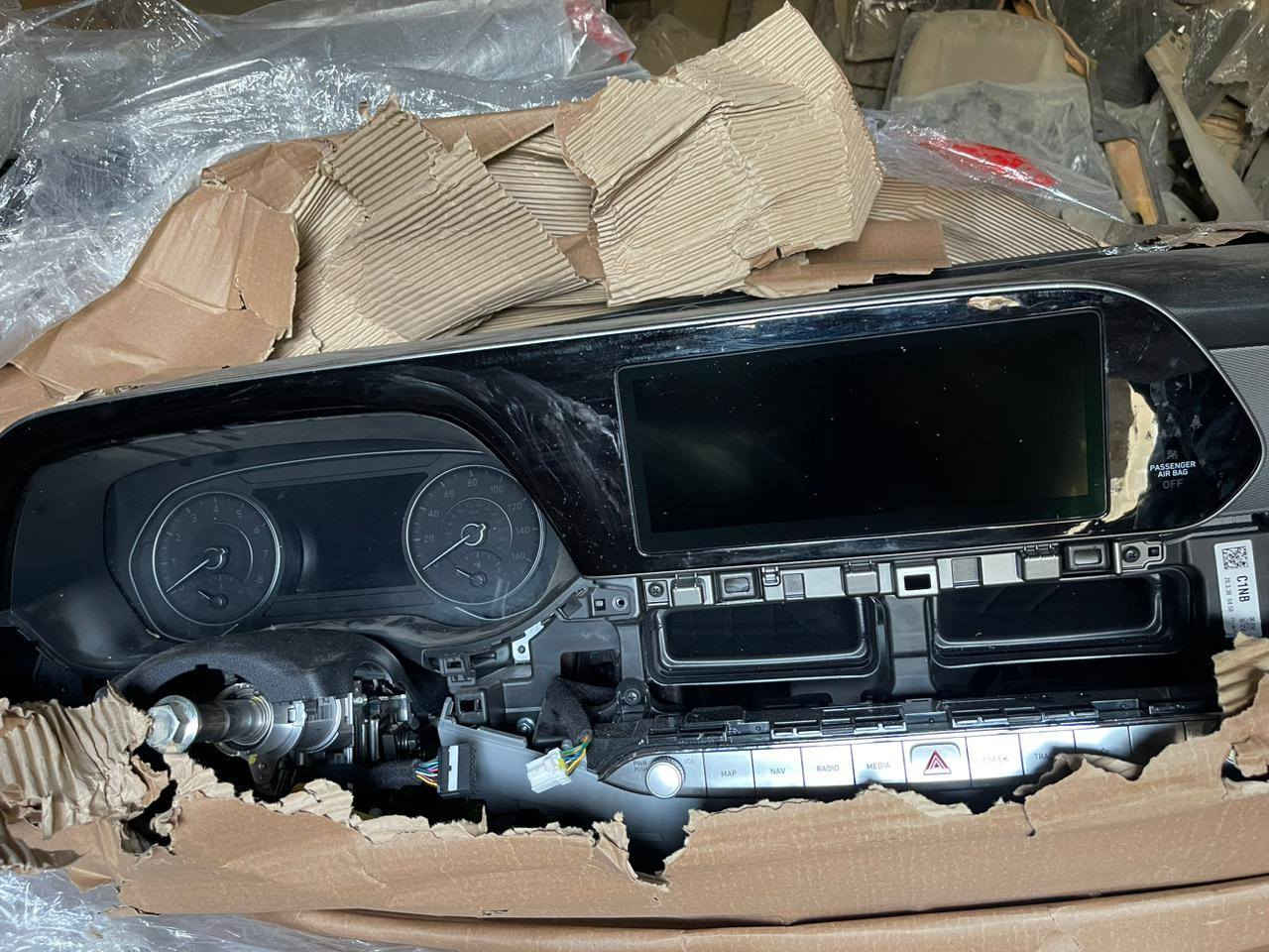 وصول مواد بلسايد لحيه دعاميه خلفي وامامي هيونداي بلسايد رصاصي
شاشه كيلومتر هيونداي بلسايد
حمالة سبير هيونداس بلسايد
مواد صدر كامله متكامله
*********** وتساب
***********
بغداد/ السنك / شارع المسجلات والشاشات ثاني بنايه على يسار
يوجد خدمة توصيل
