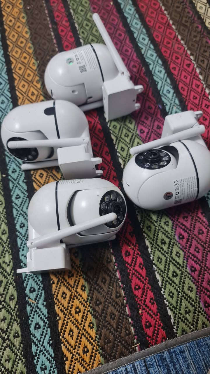 السلام عليكم عندي هاي الكامرات رام وعل تليفون ماعرف شسمهن لوحده اب عشره


**إذا كنت صاحب هذا الإعلان وتريد حذفه لأي سبب، رجاءا أرسل رسالة إلى الدعم الفني**