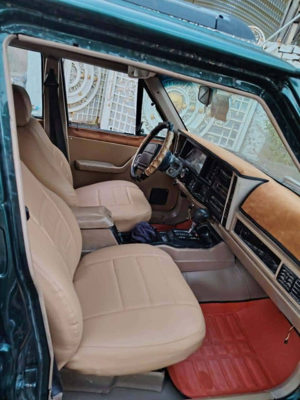 جيب شيروكي للبيع
مكيه وكبر بطه كفاله

حداديه خير من الله

الكهربائيتها شغاله 

السياراه احلى من صور 

رقم نجف باسمي لل2028

 رقم الهاتف***********
