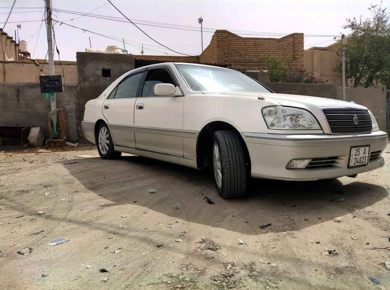 ملكة كراون موديل 2001 اصل ..سيارة اصولية  وبإسمي سنوية صادرة بسنة 2026.. رقم كركوك مشروع  وطني  ومداور ثاني يوم بأي مرور يعجبك... السيارة كفاله عامه
ملكة كراون موديل 2001 اصل ..سيارة اصولية  وبإسمي سنوية صادرة بسنة 2026.. رقم كركوك مشروع  وطني  ومداور ثاني يوم بأي مرور يعجبك... السيارة كفاله عامه

مواصفاتها

محرك ديفور الچبير 
گير ومحرك مكفولات 
حداديه جديدة جداً ...وتخم تاير جديد
تحوير نجف فوگ وجوة...
دشبول عارف العيساوي
تبريد تدفئة  
3 دگم ...بردة خلفيه 
السيارة ماناقصة برغي وترايك 180 ...جديدة جداً وجاهزة من كلشي 
ناصرية /سوق الشيوخ 
السعر 157 ورقه وبيها مجال بسيط
موبايل ***********
